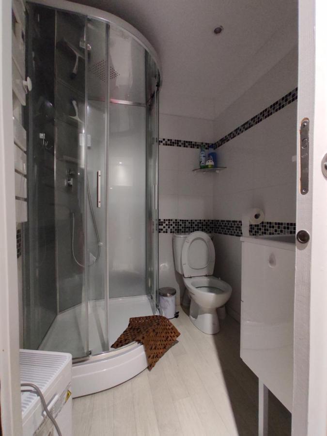 Agreable T2 Au Centre De Luchon Apartamento Bagnères-de-Luchon Exterior foto